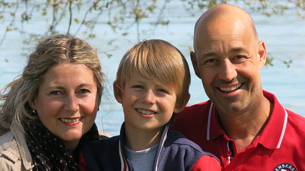 Familienfoto Heidi Heintz, Ur5s Camenzind und Sohne Felix